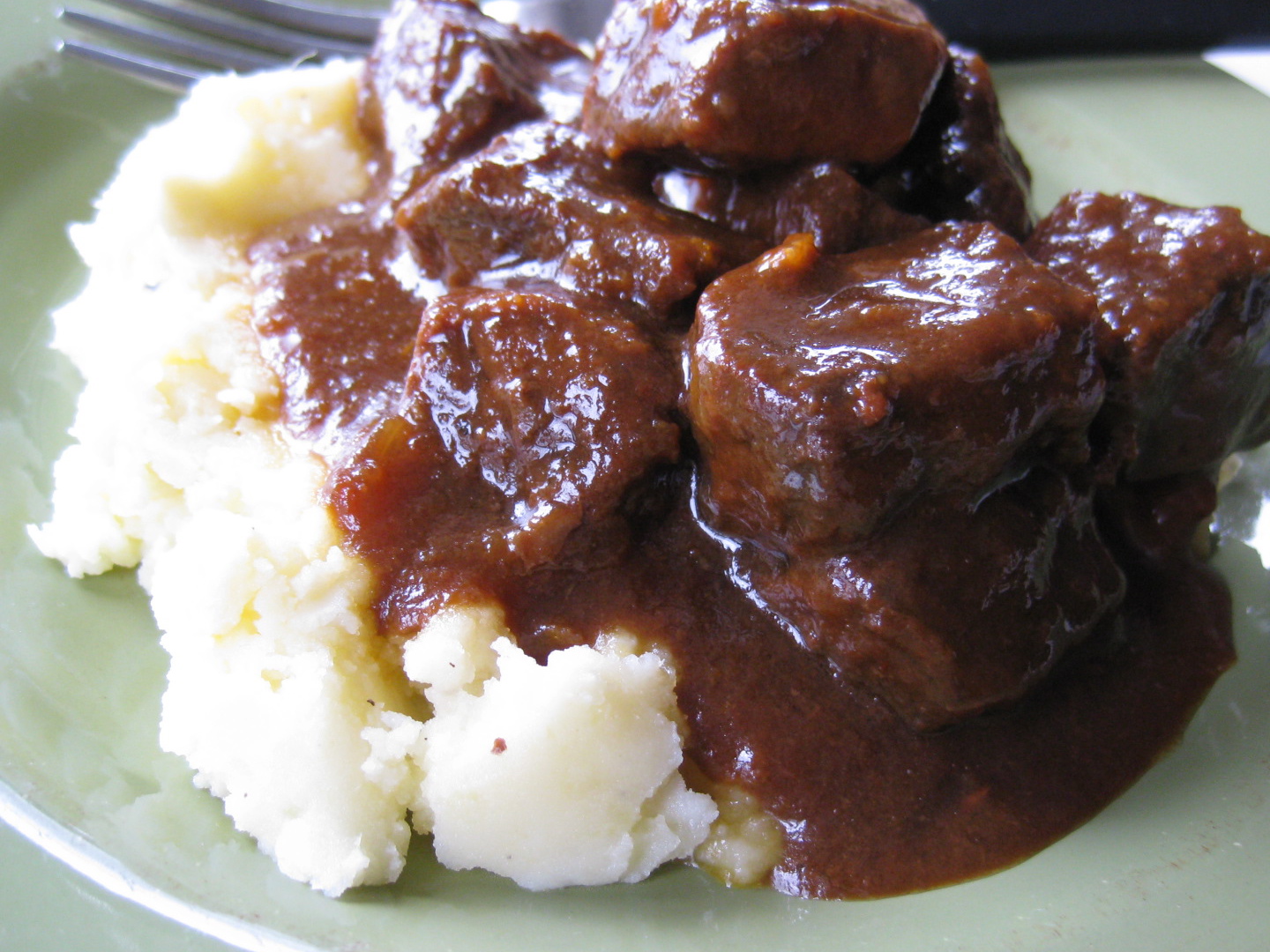 The National Nosh It’s a brisket that eats like a stew!