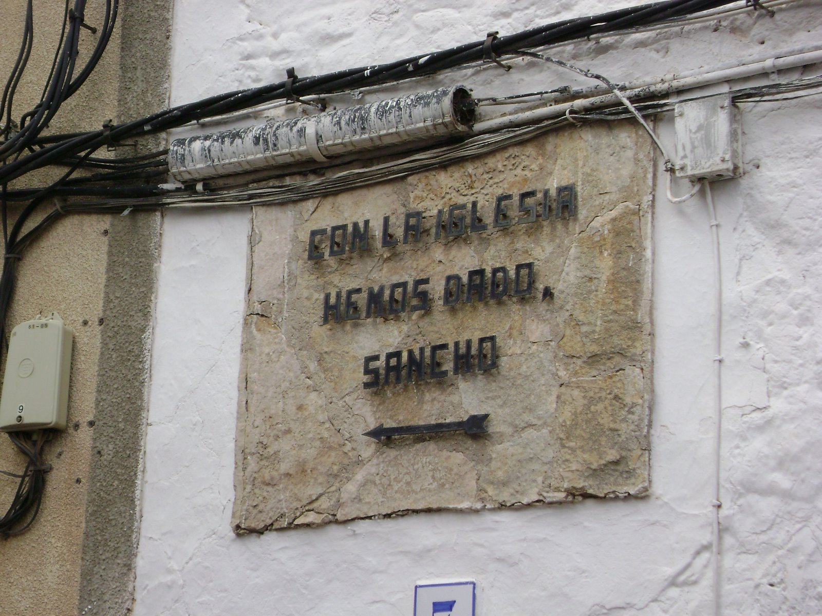 [q+wall+write.JPG]