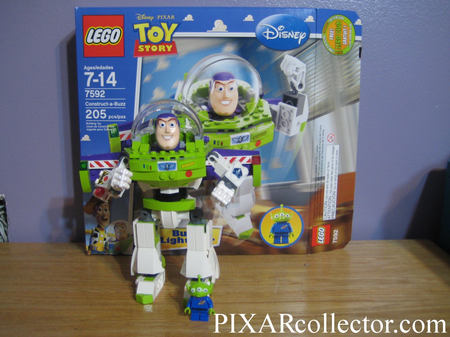[LEGObuzz2.jpg]