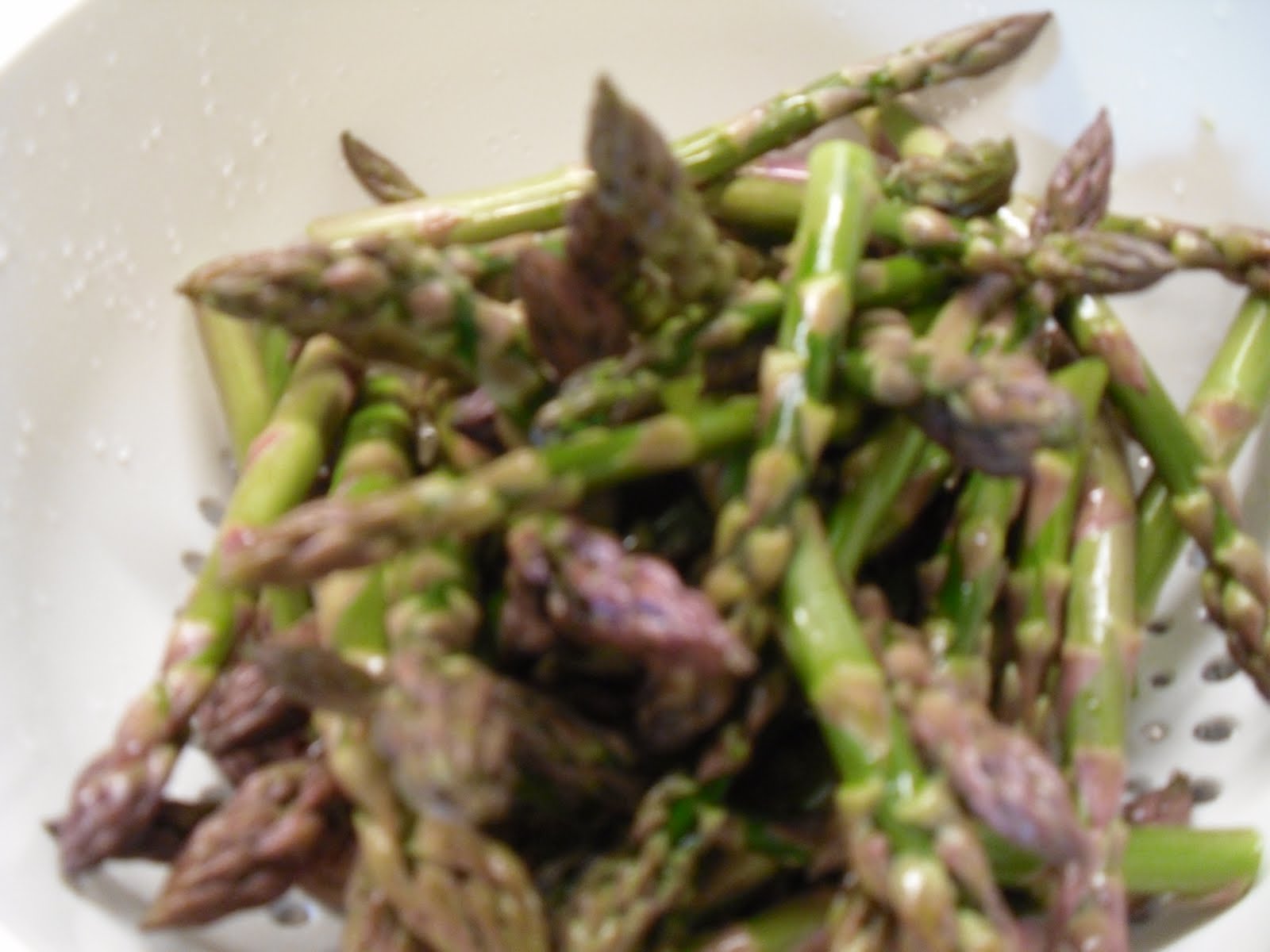 Culinary Adventures in Europe: Asparagus and Avocado Pinwheels ...