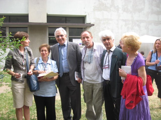 Oscar Internazionale della poesia vinto dalla Scuola E. Ferrario della Via Valdagno di Milano.