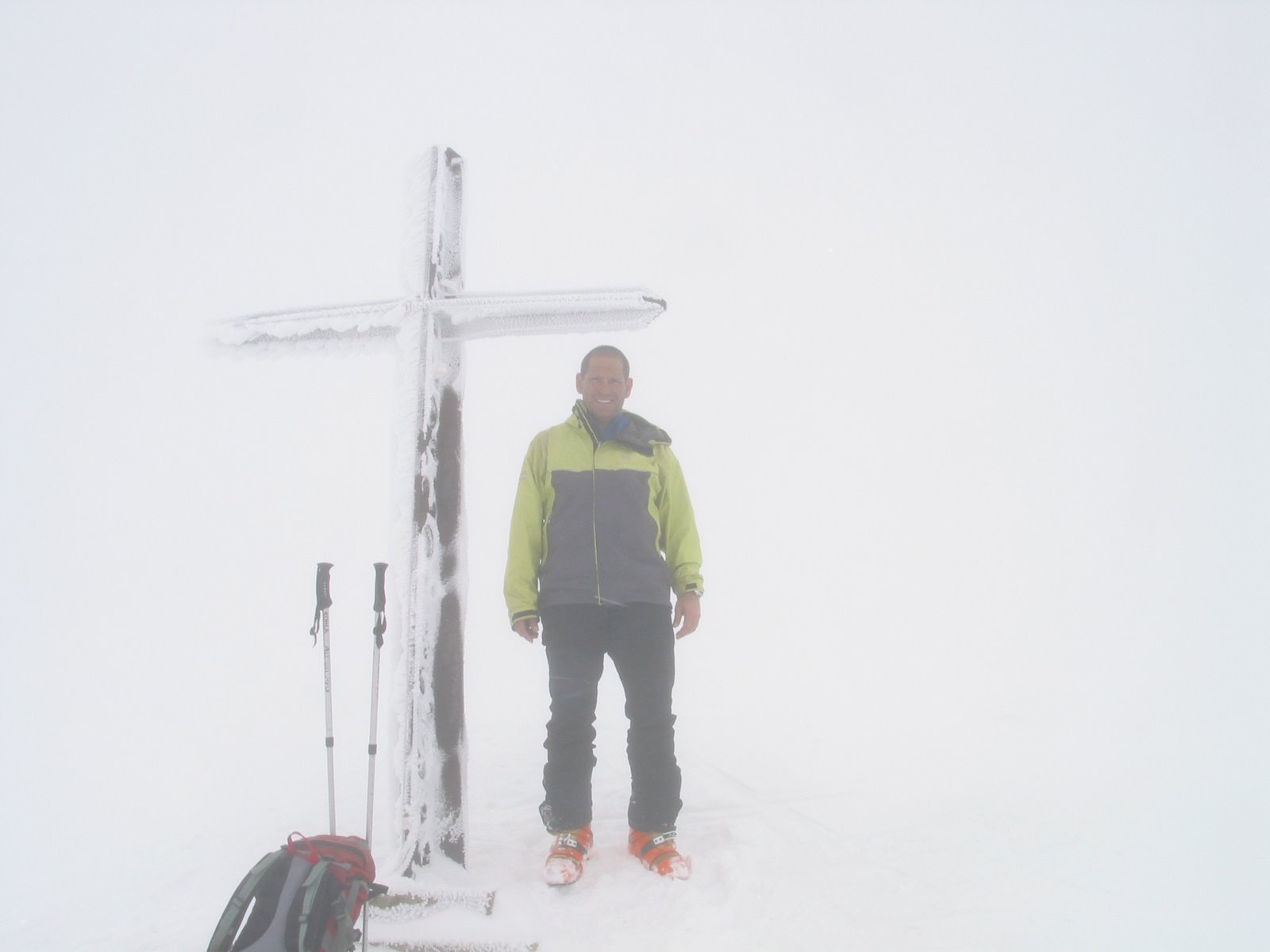 [BASTIMENTS+016.jpg]