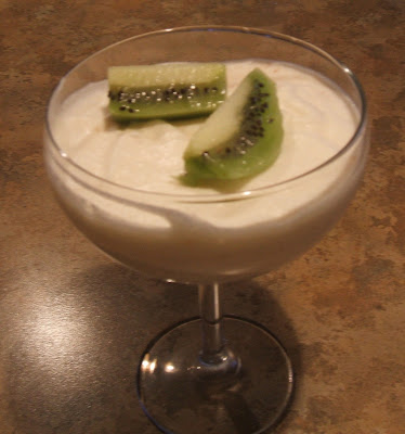 recettes La cuisine des smalas : Pavlovla aux litchis mais attention ce nétait quun des desserts !