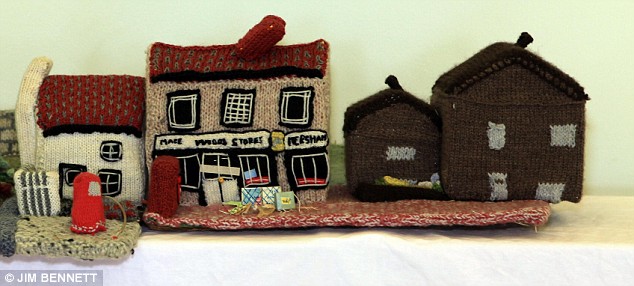 [Awesome+Knitting+village+Art+4.jpg]