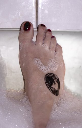 [15+Awesome+Tattoos+on+Foot+16.jpg]