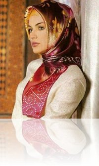259 web20 300x240 07hijab styles by muslim1st com Musalim girl in silk hijab