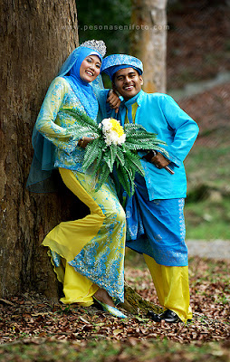 3545699867 21f9dbe351 Modern Muslim Wedding dresses style