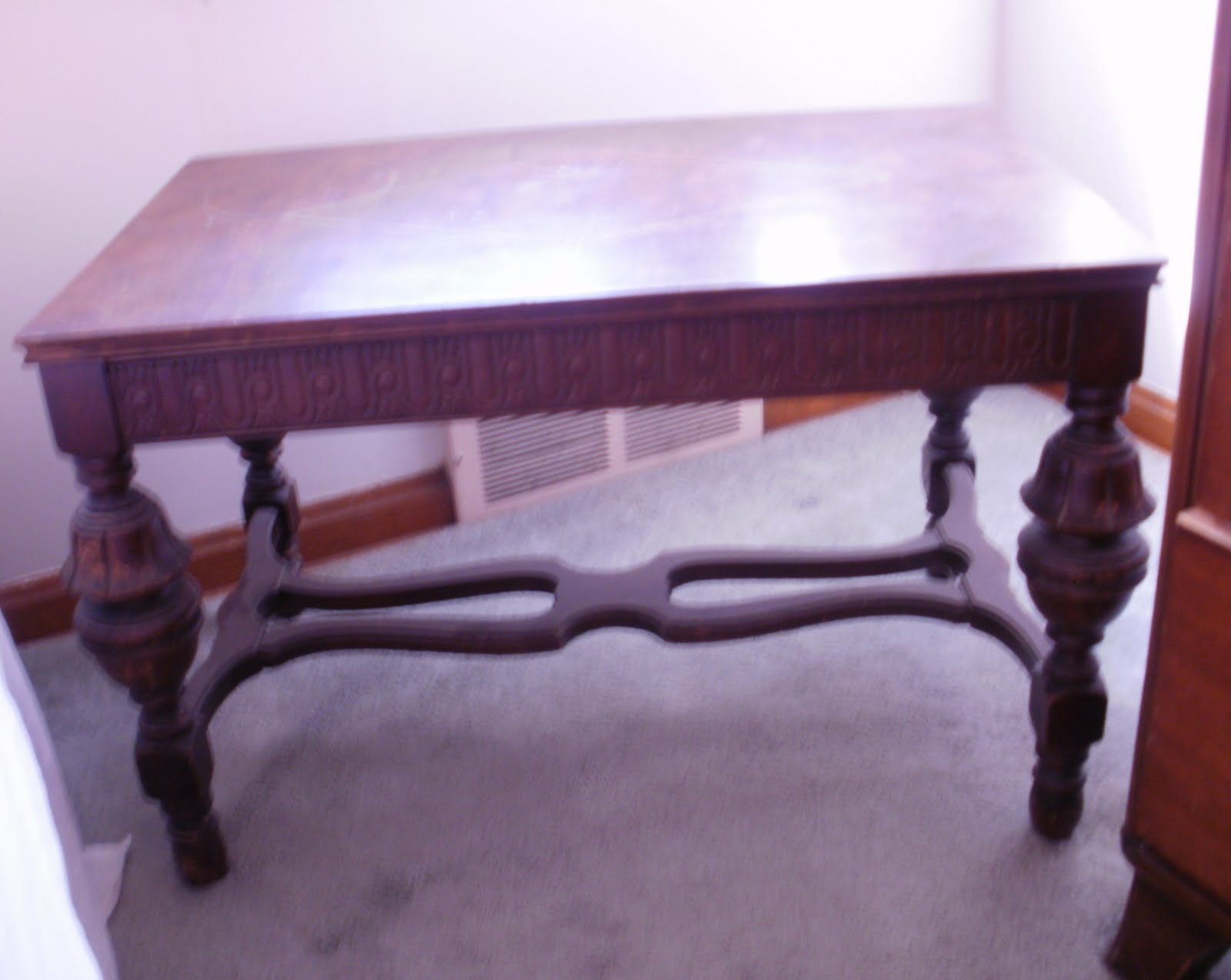 Creative Influences a cute little table