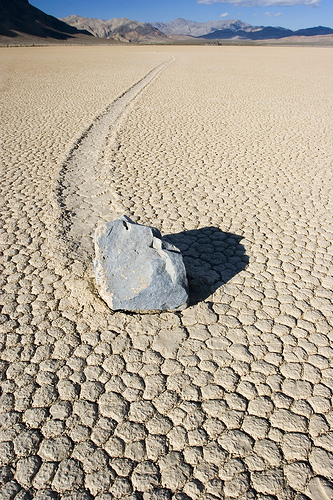 [Death+Valley+Rock.jpg]