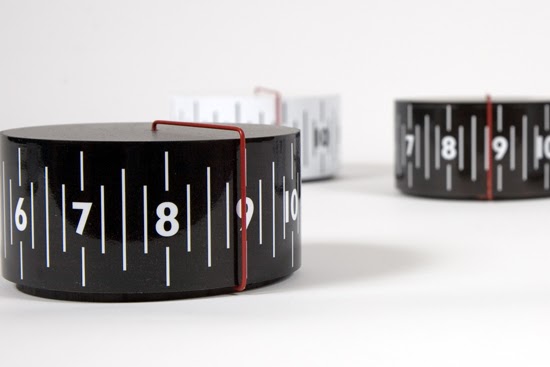 часы спираль времени. бесконечные часы. магические часы. Punctualitatea. пространство и время.