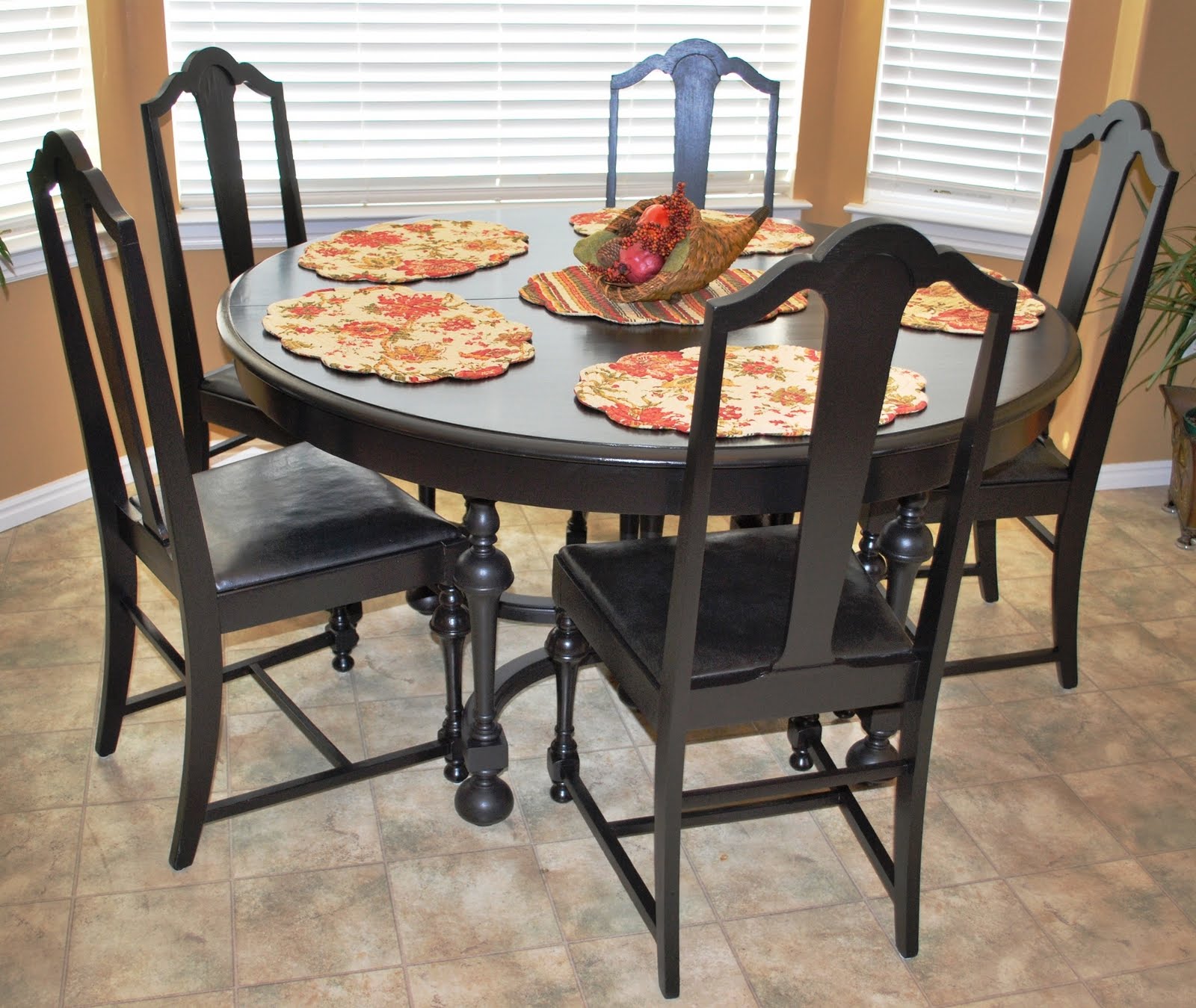 B's Refurnishings Black Dining Room Set Not For Sale