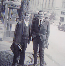 1964 - No exílio, em Paris