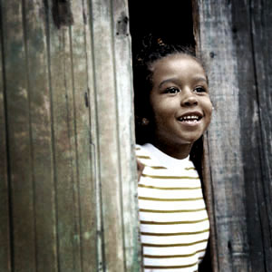[child_barndoor_300.jpg]