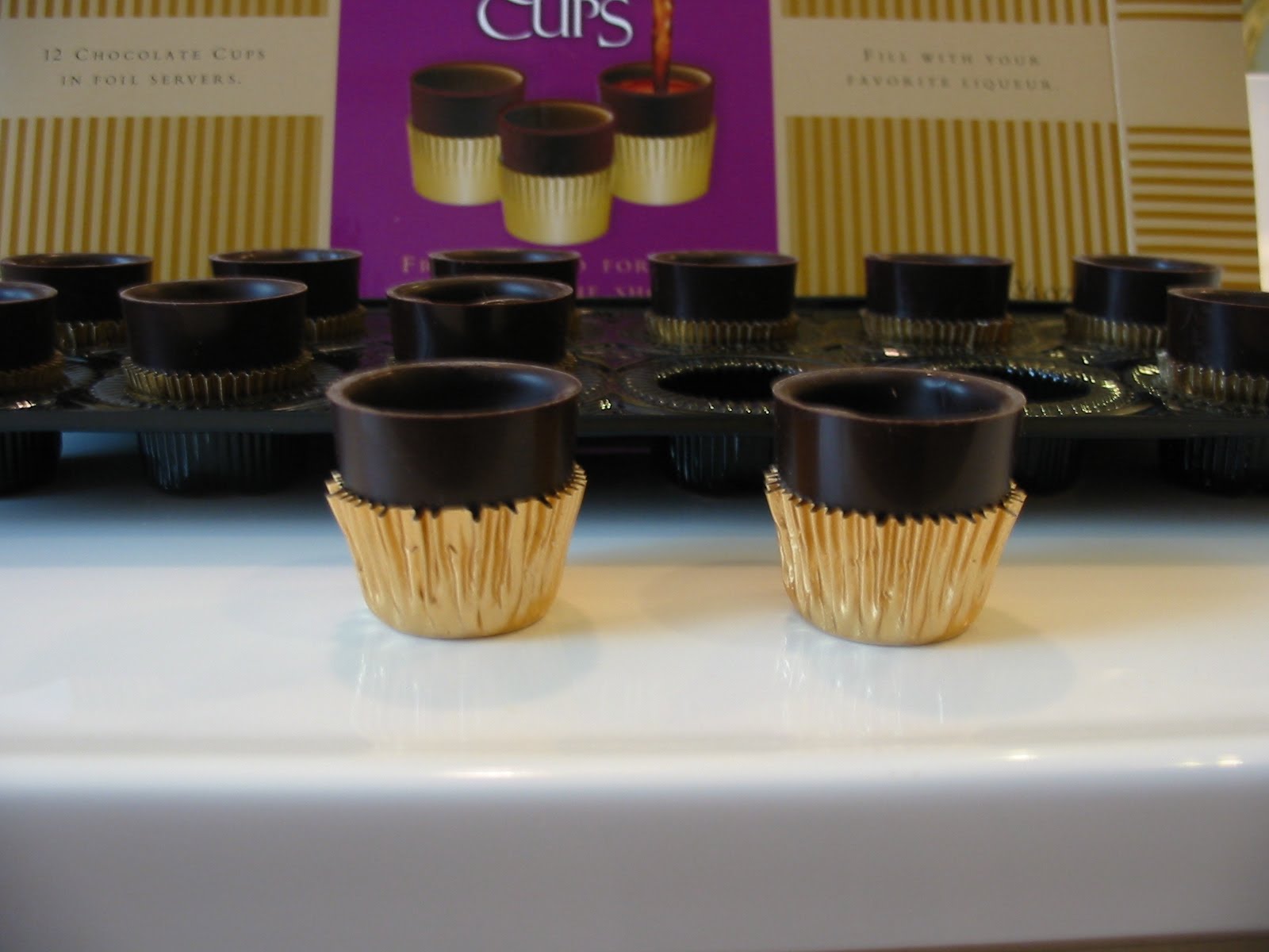 Versatile Chocolate Liquor Cups