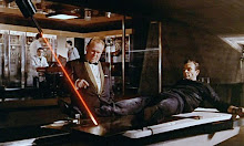 Bond enfrenta el laser de Golfinger de 1964