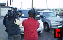 Camarógrafos y periodistas tras un esquivo 007 en Antofagasta...