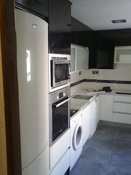 MUEBLES DE COCINA