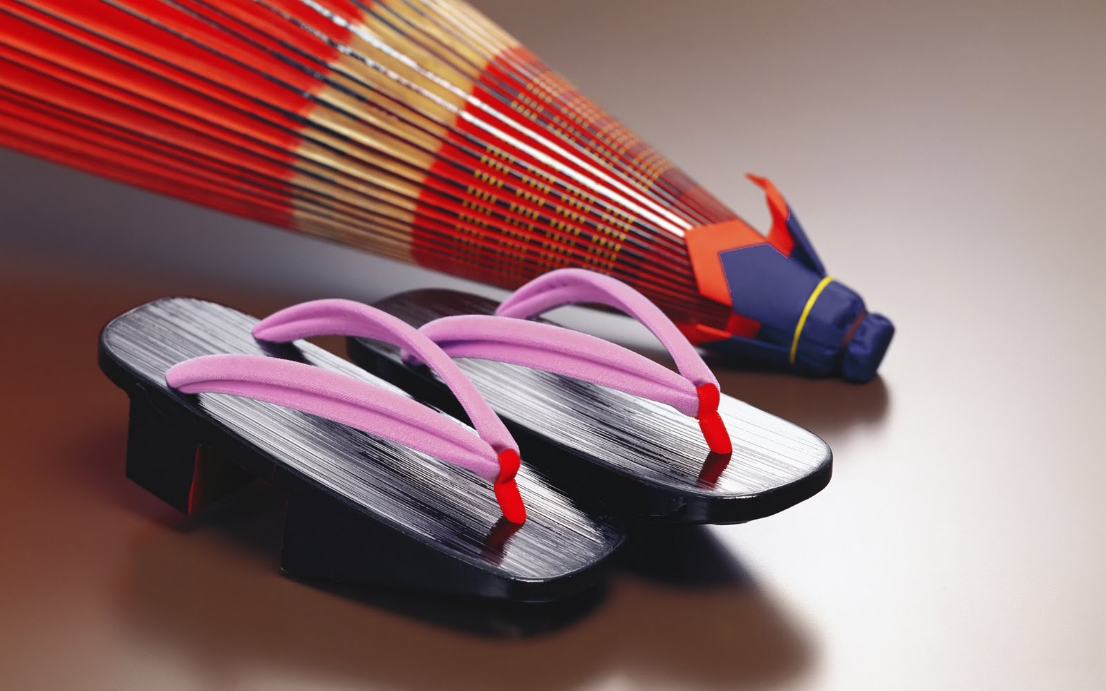 https://4.bp.blogspot.com/_KPaym_QzA1Y/TVKDzgADpvI/AAAAAAAAAD8/vWG9p9NCK7s/s1600/Japanese_culture_hd_wallpaper.jpg