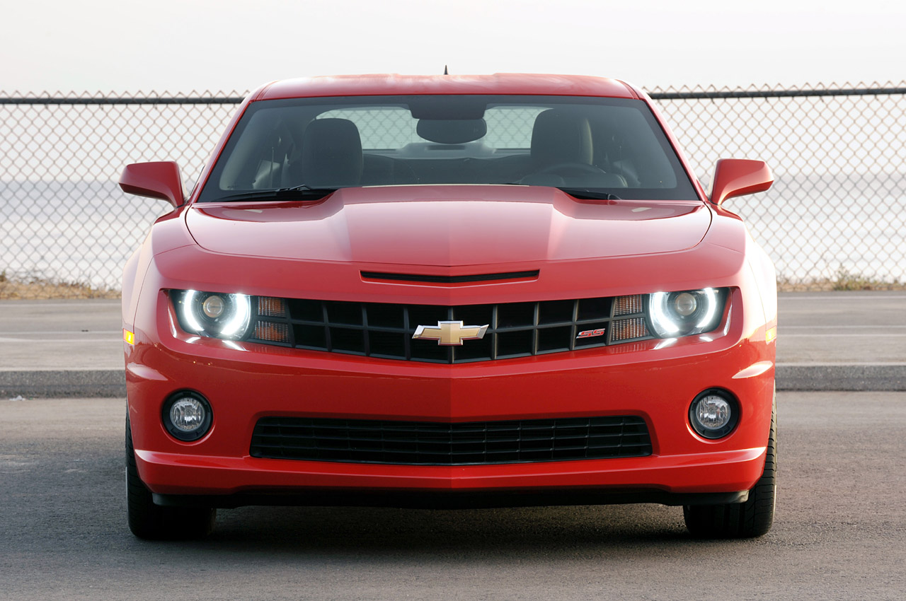 Teknomaniak Video Top Gear Mengadu Camaro SS Melawan MercedesBenz