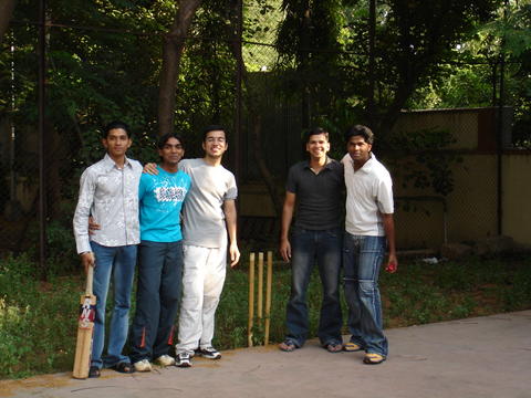 [group+2.jpg]