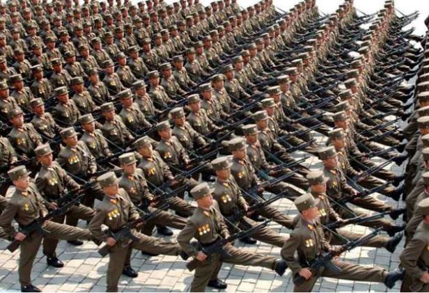 north korean women soldiers. pictures North Korean leader