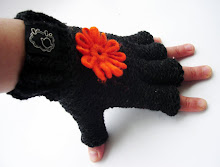 guantes dedos cortos flor tonos grafito