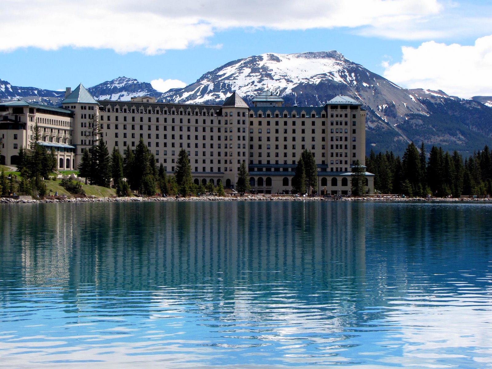 TheHowserHouse Fairmont Chateau Hotel at Lake Louise