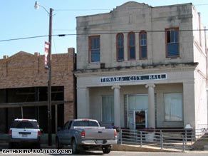 [Tenaha+City+Hall.jpg]