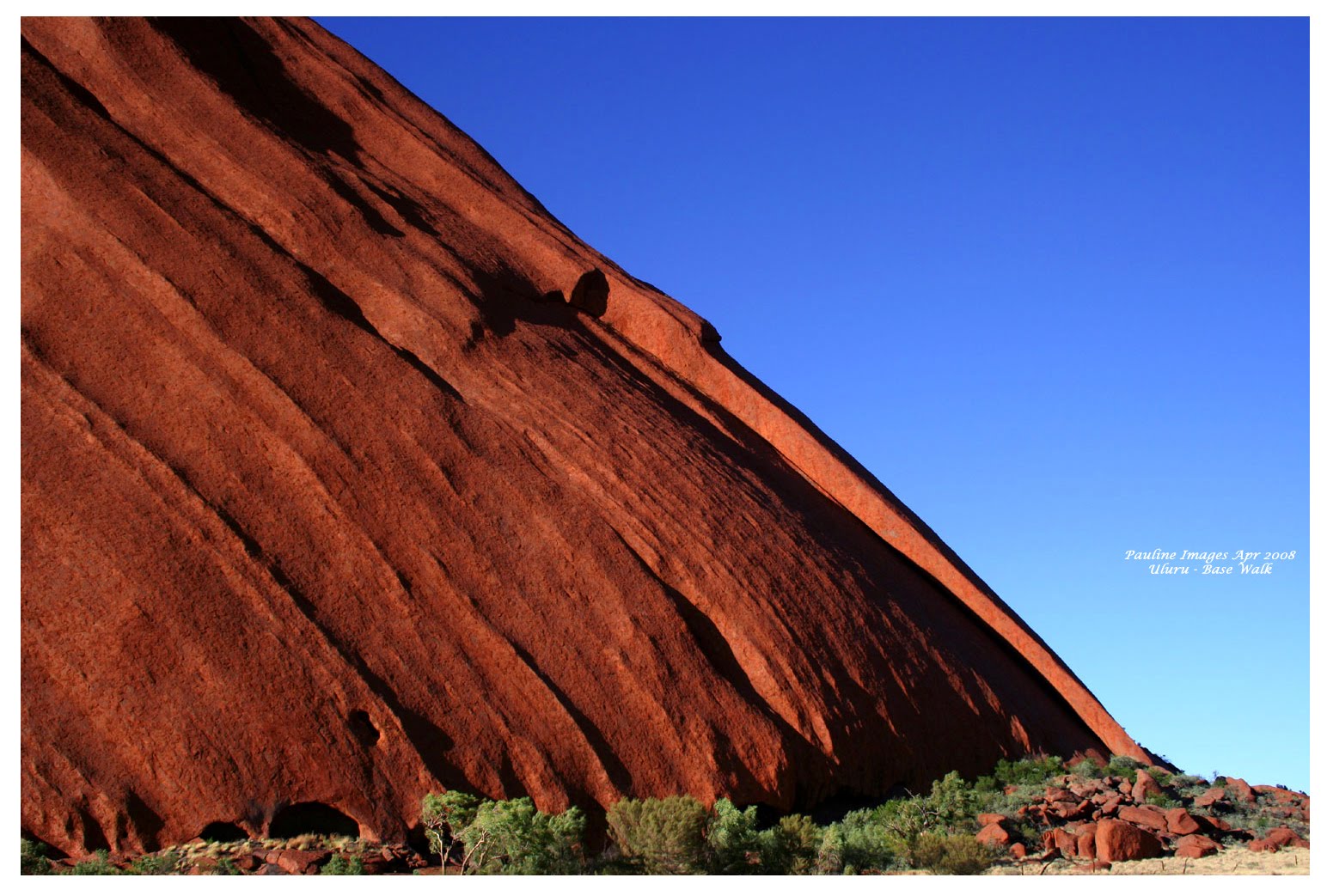 Through my Eyes: Ayers Rock: Uluru Base Walk - Fallen Pieces
