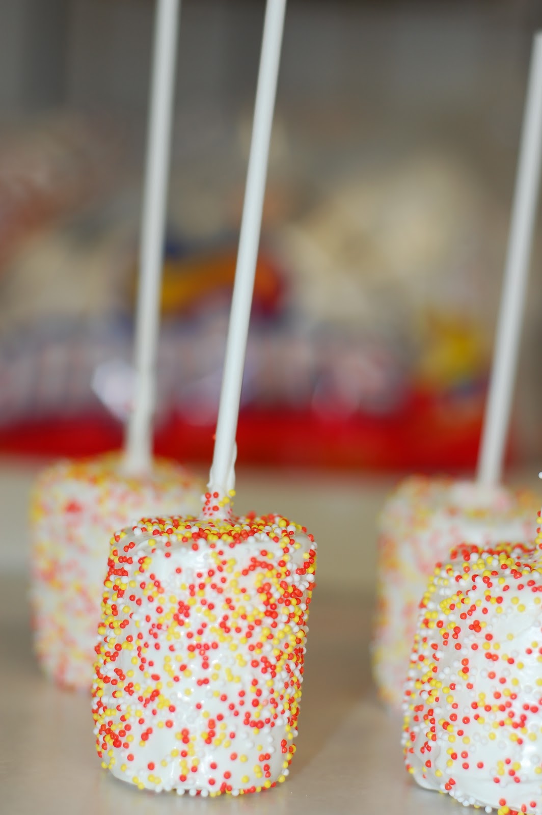 Two Cookin' Mamas Marshmallow Lollipops