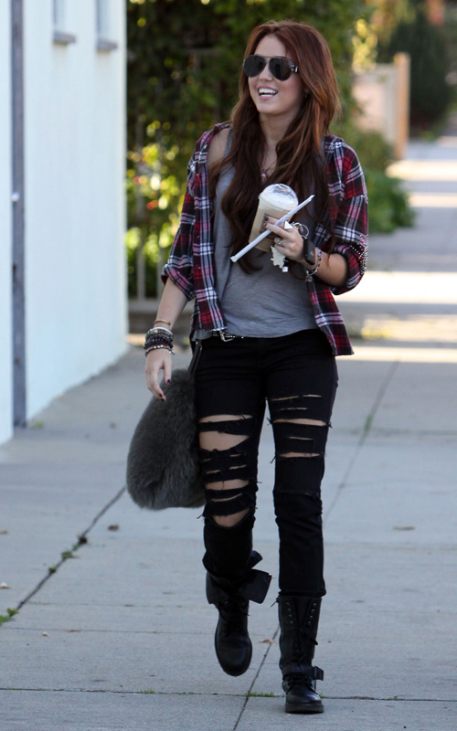 [miley-cyrus-coffee-bean.JPG]