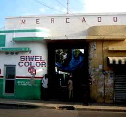 [mercado%20publico,%20sjm.jpg]