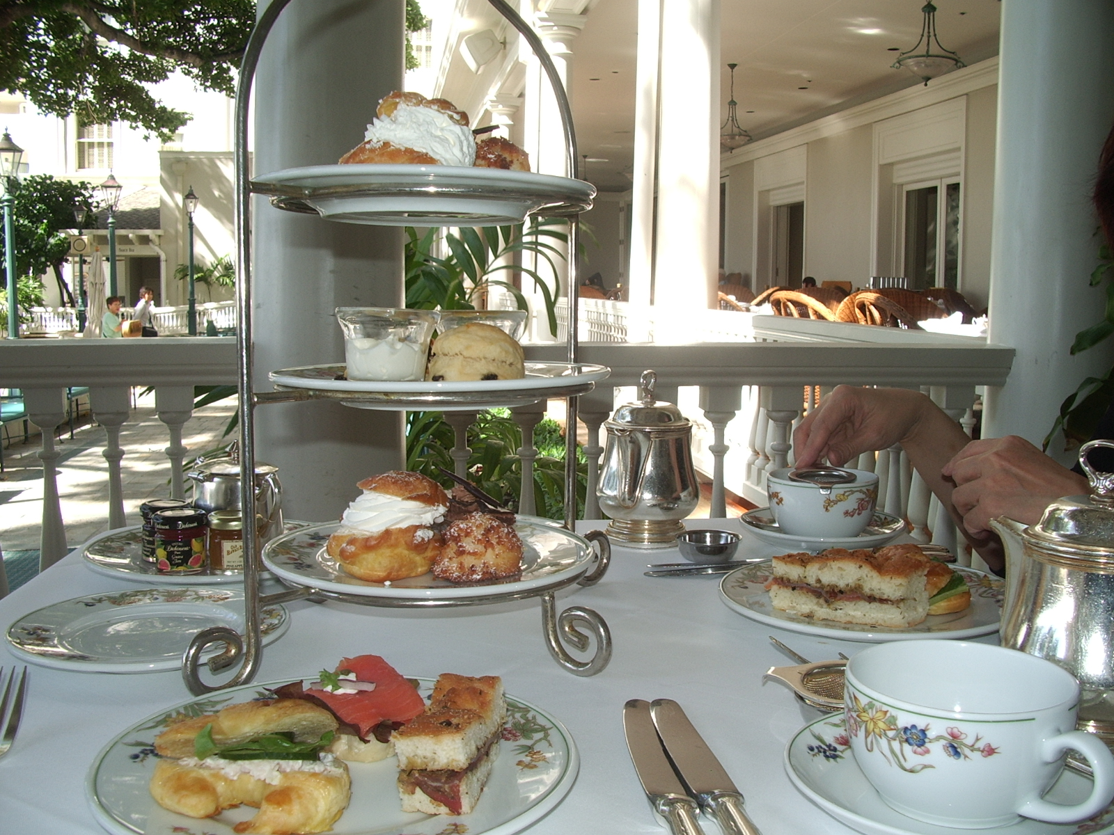 [christmas2004+018.jpg]