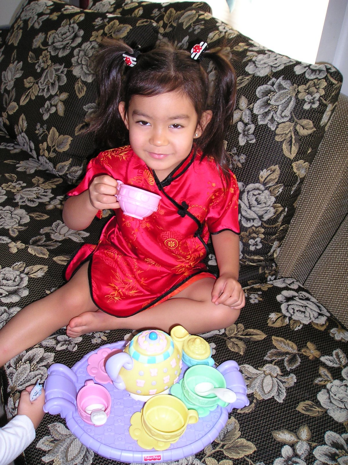 Kids eConnection Is Tea Good for Kids?