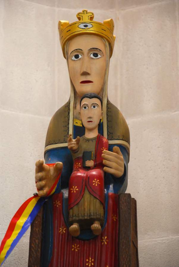 [Virgem de Meritxell 900, padroeira de Andorra.jpg]