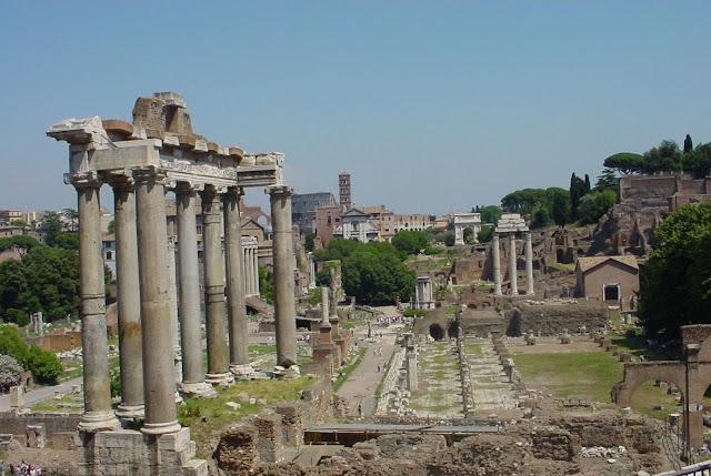 Os bárbaros arrasaram a civilização. Roma Os bárbaros arrasaram a civilização. Roma