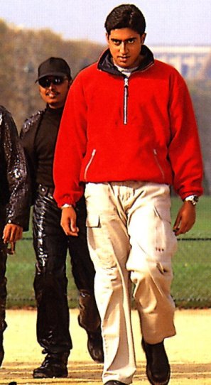 ABHISHEK BACHCHAN CHILDHOOD PHOTOS | Latest Trending Video