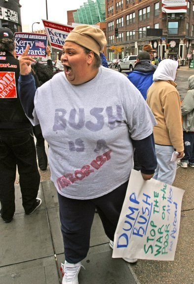 [bush+terrorist2.bmp]