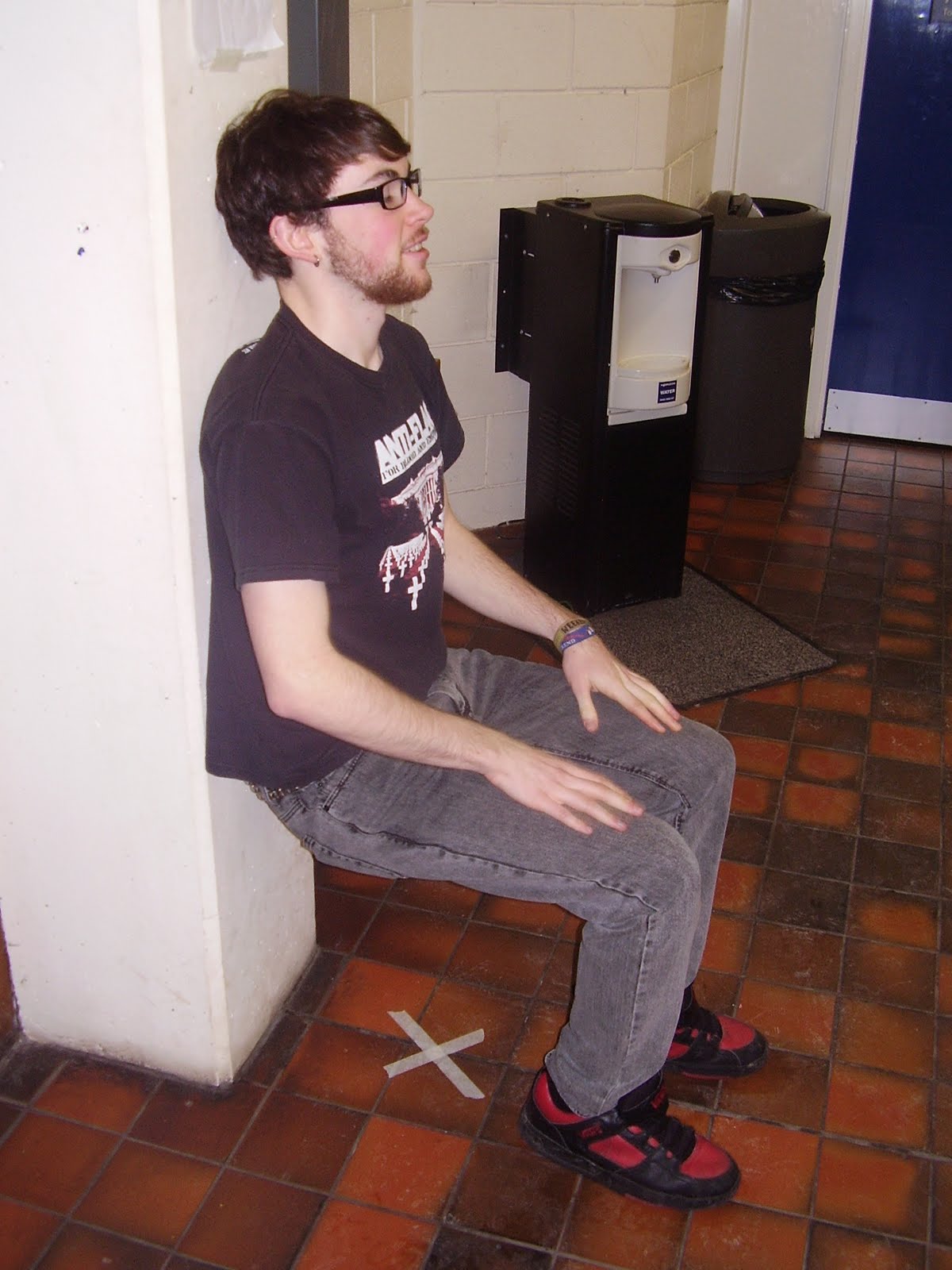 M D AINSWORTH: Sitting without a chair