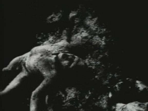 [Begotten.[none].1991.DVDRip[(029480)02-56-35].JPG]