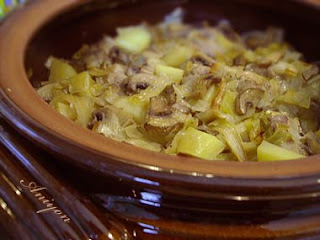 gourmet recipes - sausage with leek and mushrooms