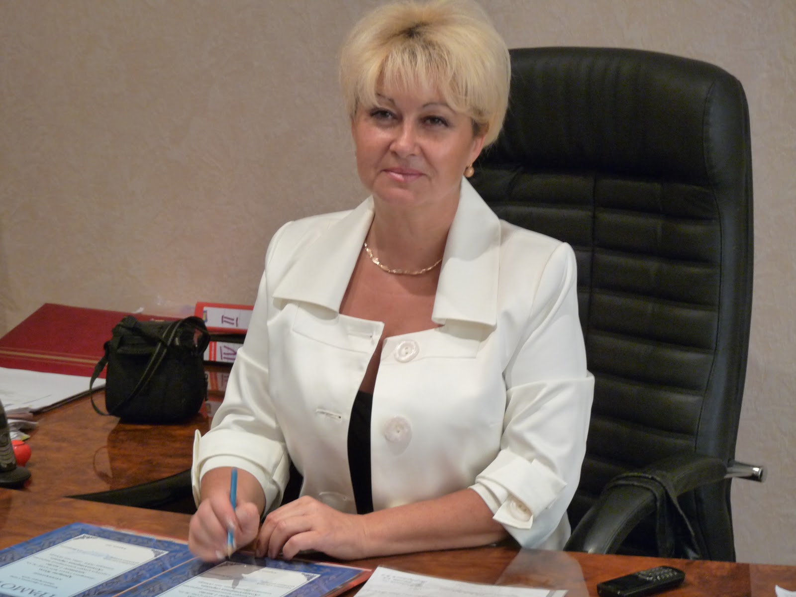 школа № 4 астрахань. 71 школа астрахань. директор школы 27 астрахань. сош 12 астрахань директор. сош 6 астрахань директор.