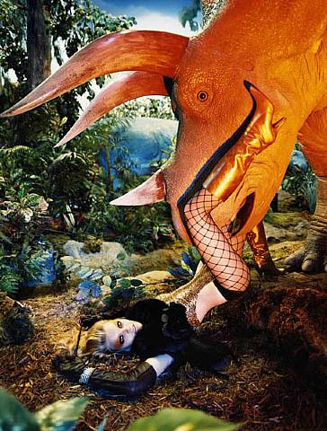 [artwork_images_424277396_163601_david-lachapelle.jpg]