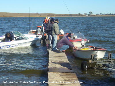Especialistas de la Dirección Provincial de Pesca analizaron la población ictícola de la laguna