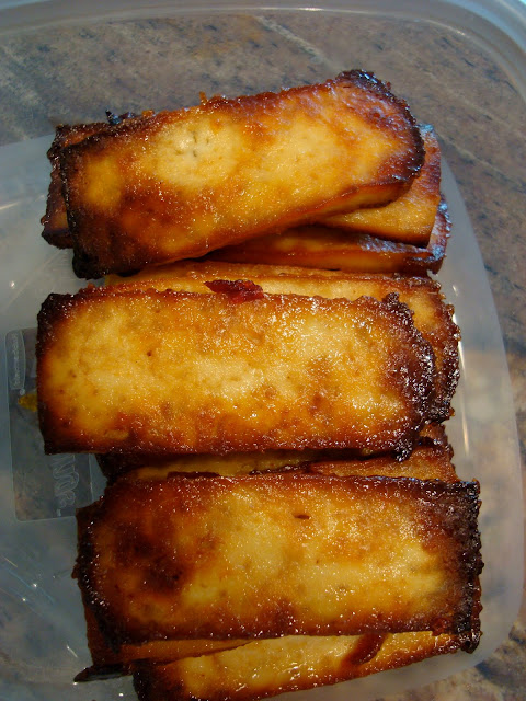 Overhead of slices of Mango Ginger Maple Tofu