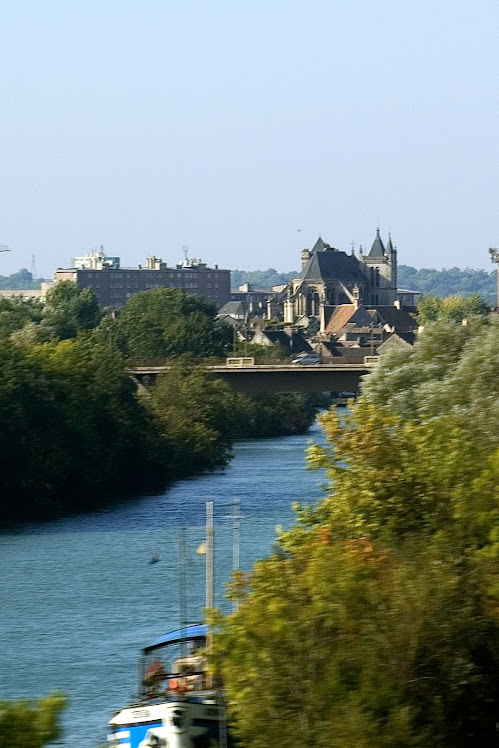 MONTEREAU - FAUT -YONNE