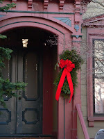 wreath doorway cambridge copyright kerry dexter