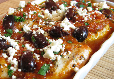 chicken in tomato sauce with kalamata olives and feta
