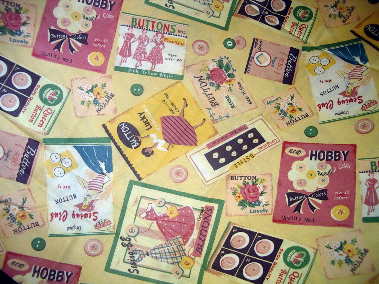 http://4.bp.blogspot.com/_LhWcaDqxDdg/TImO_3451DI/AAAAAAAAJhk/PW3ivioP8Dk/s1600/buttons1.jpg