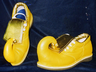 JAMESBLERG: CLOWN SHOES
